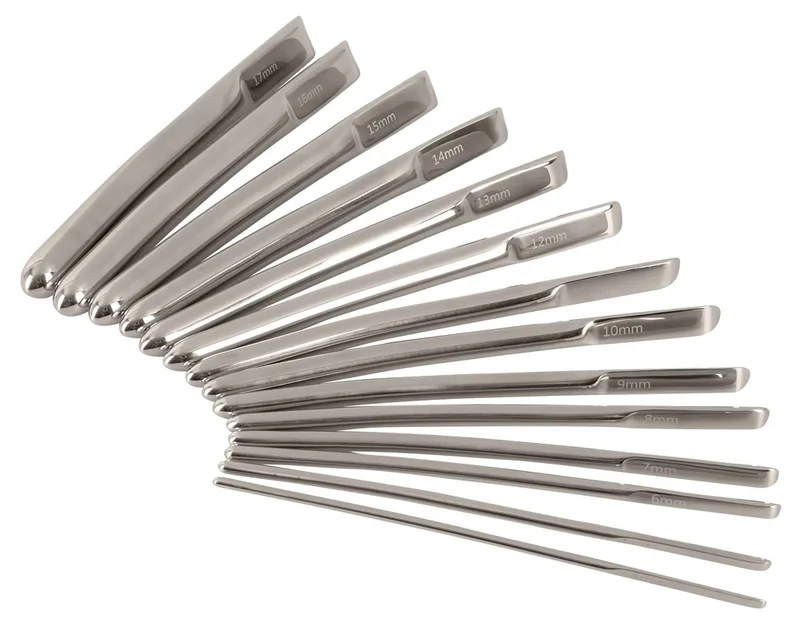 Penisplug „14-Piece Dilator Set“, verschiedene Ø und Gewichte sortiert in edlem Etui