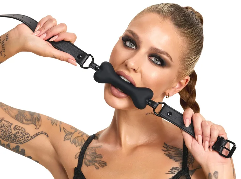 Bad Kitty Knebel im Knochen-Design